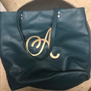 Thirty one should bag